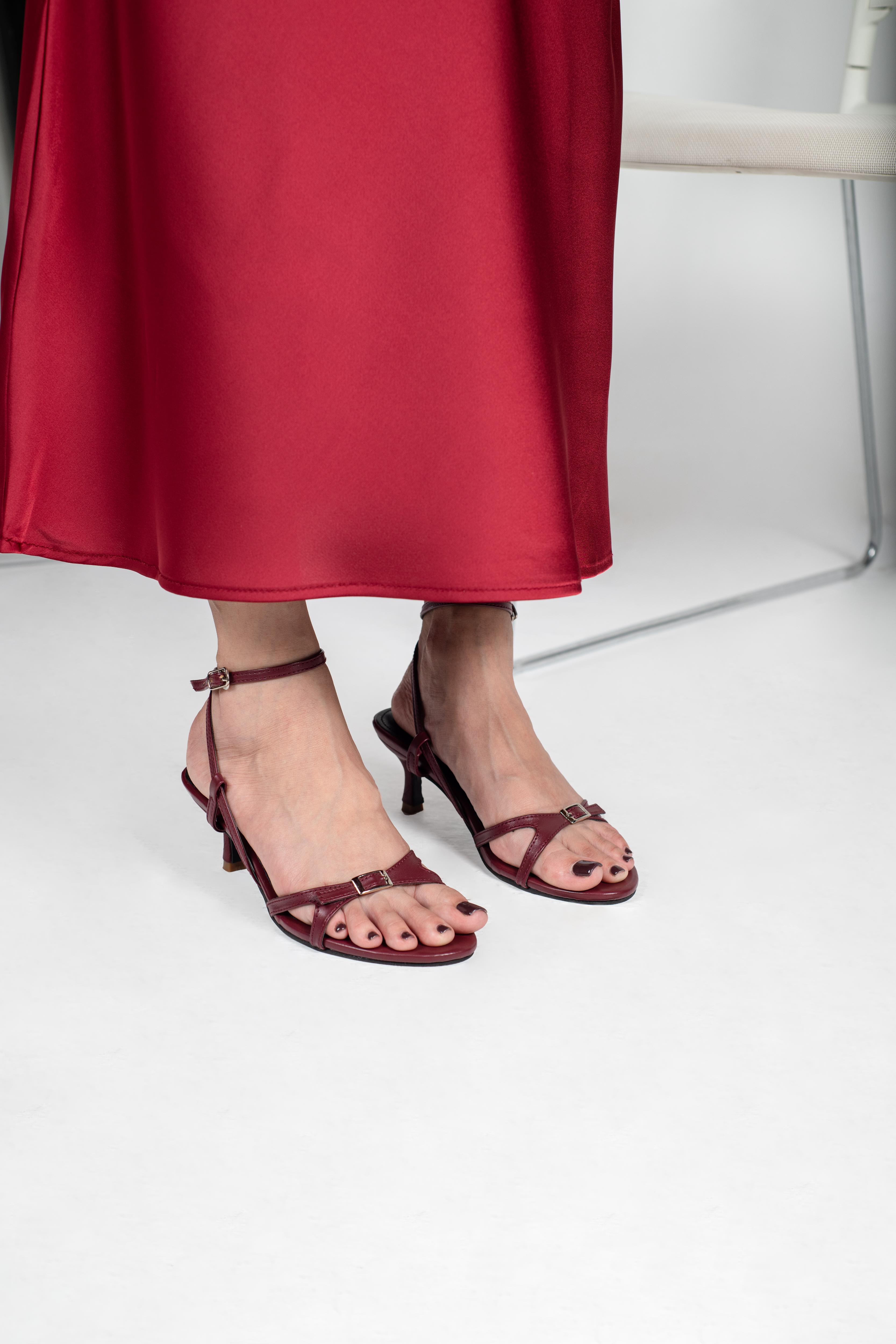 Cleo Pointed heels