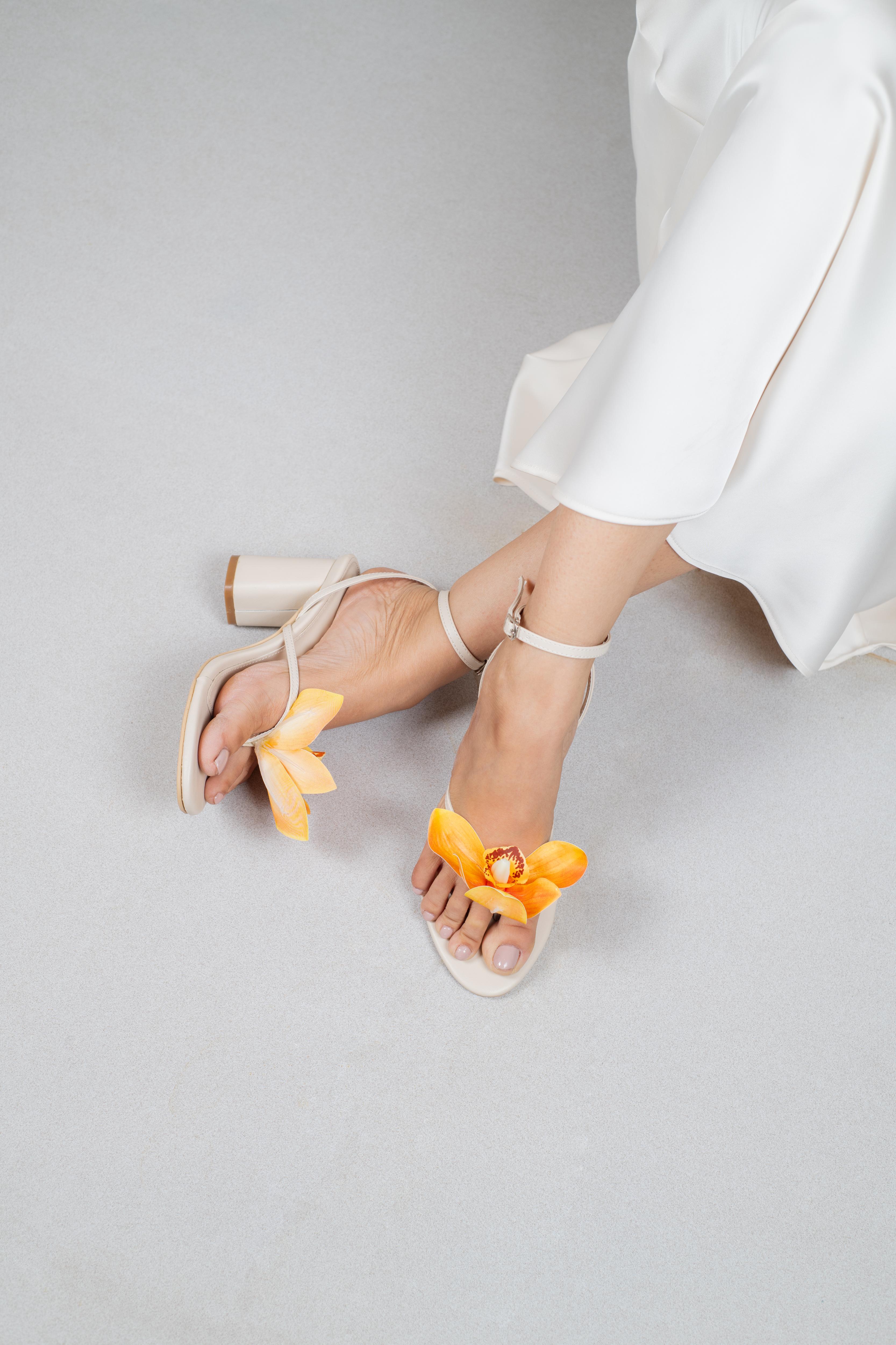 Lyra Thong Heels