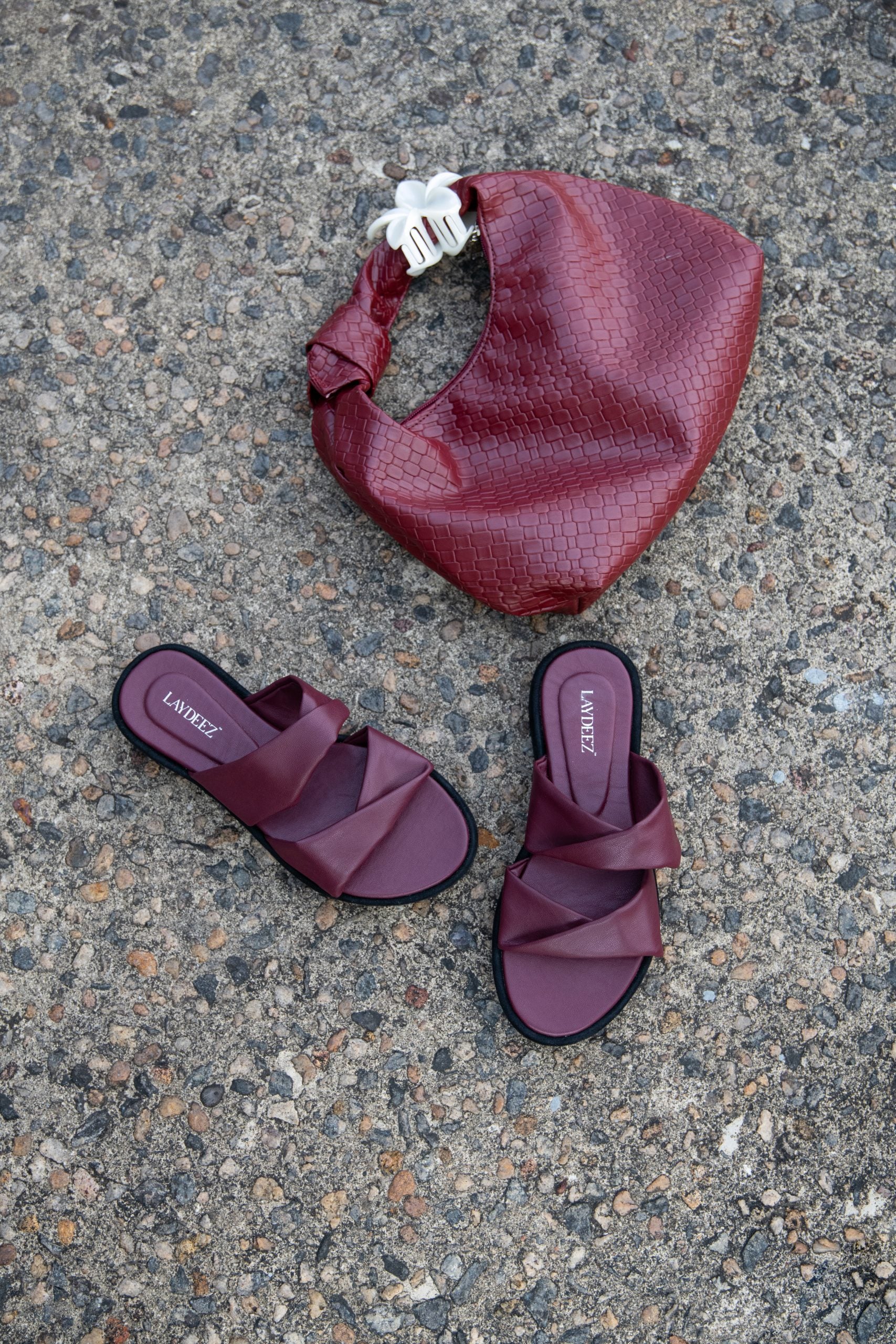 Maria Twisted Flatforms.