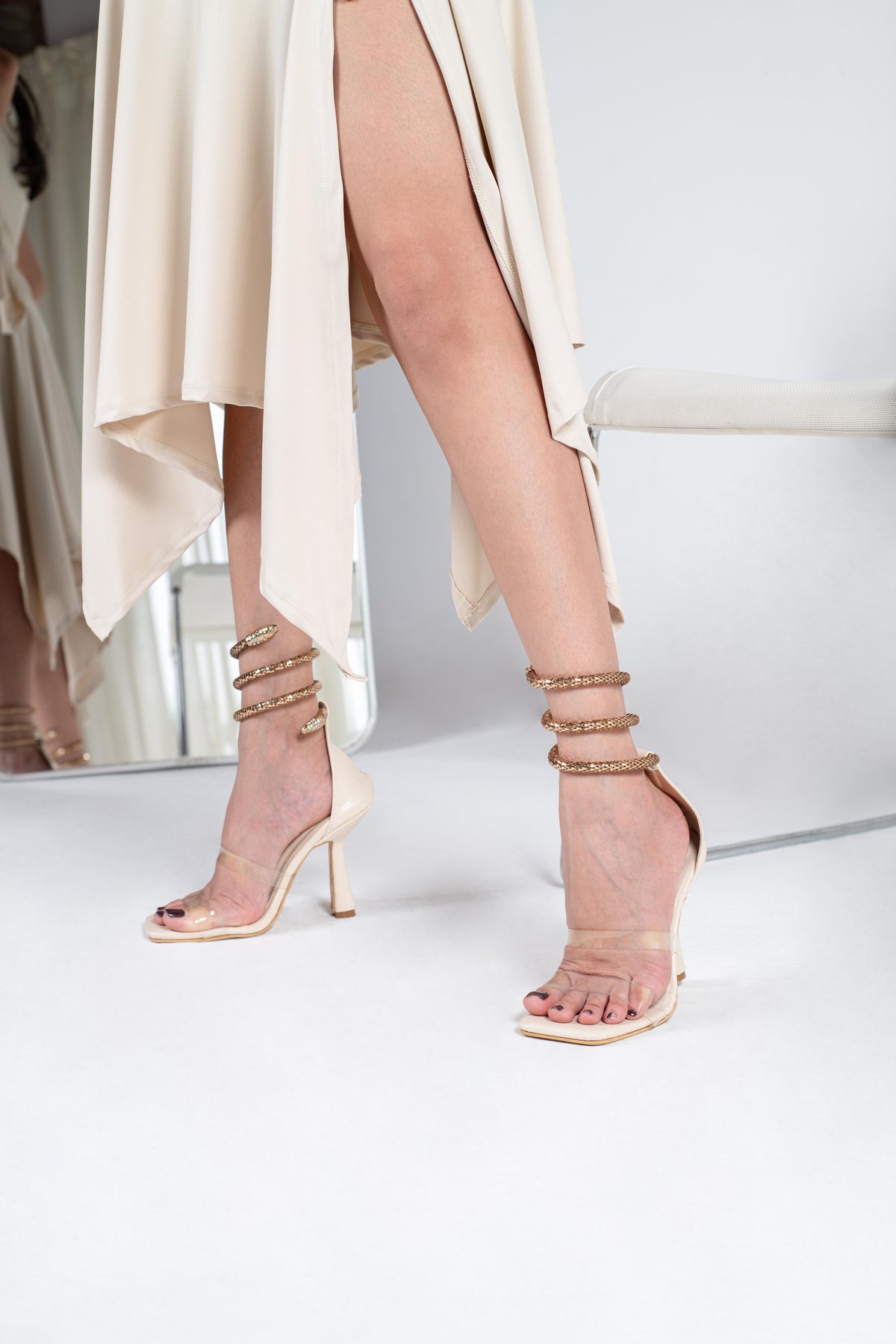 Cobra Spiral Heels