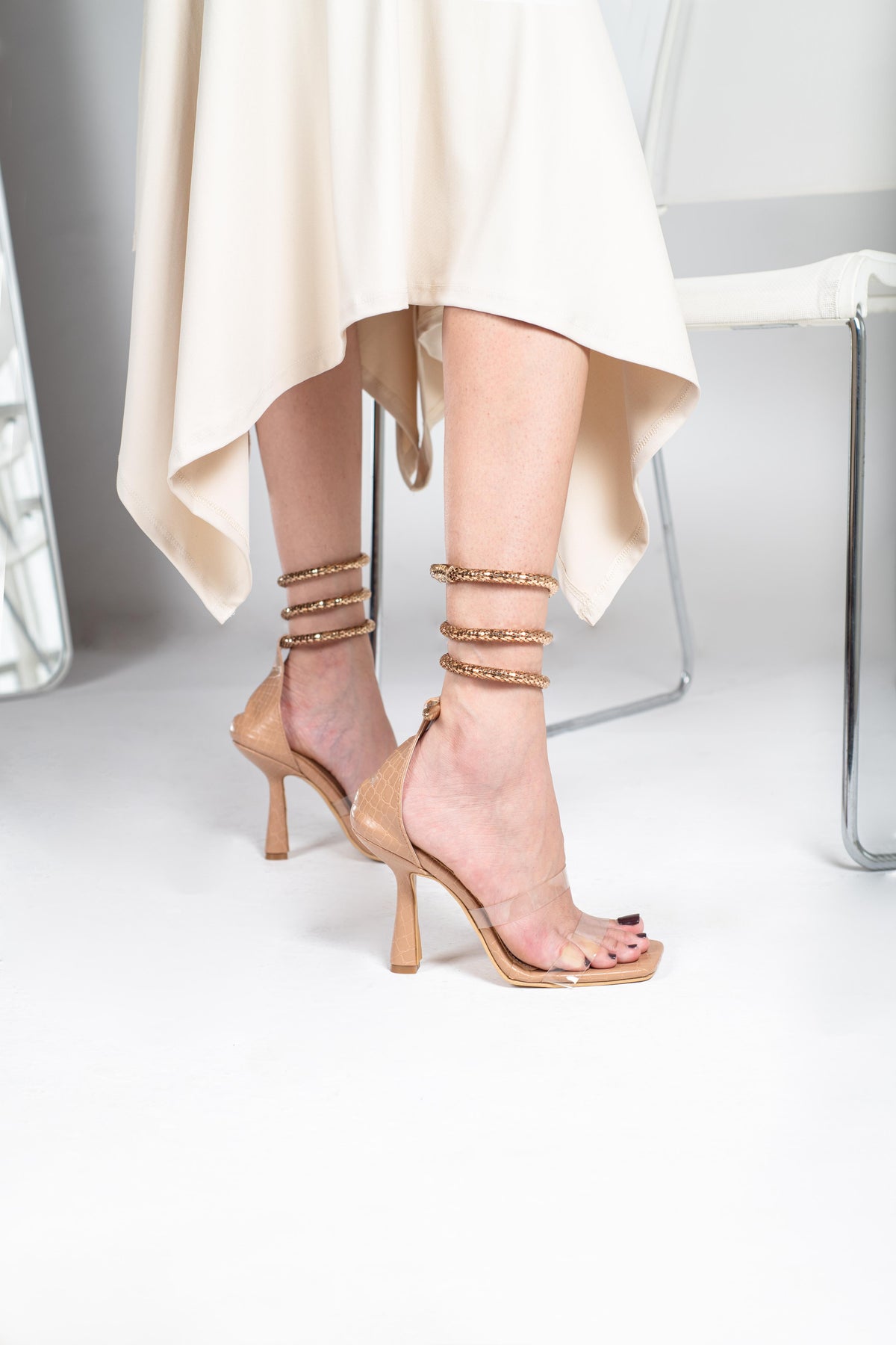 Cobra Spiral Heels