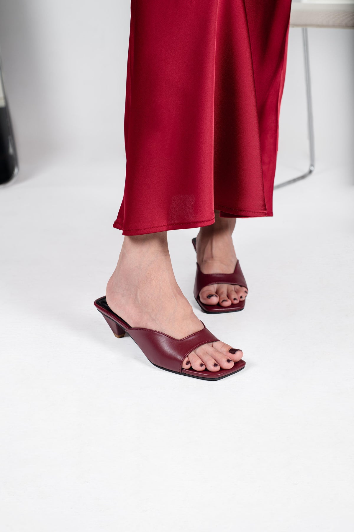 Vivia Mule Heels