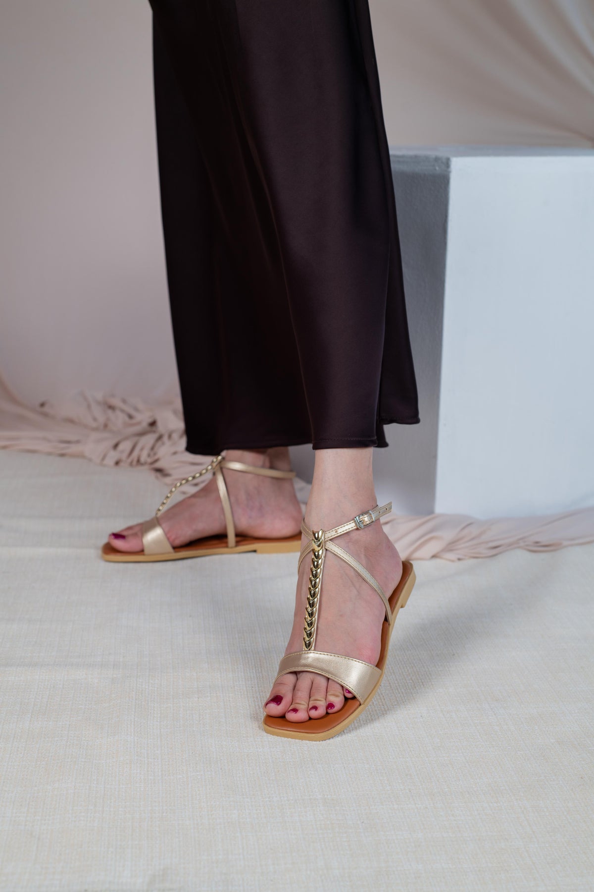 Amira Sandals