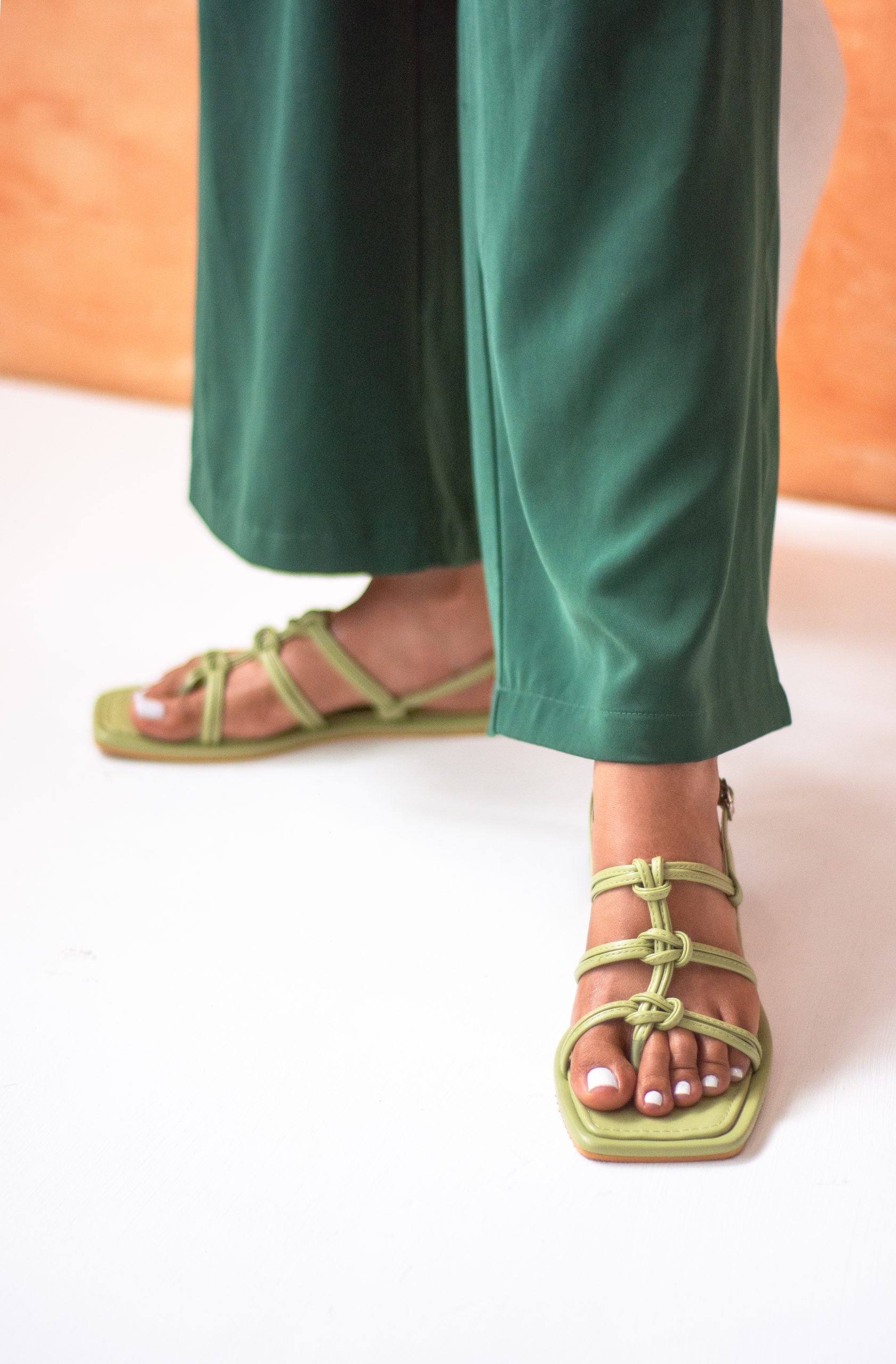 Hana Knotted Flats